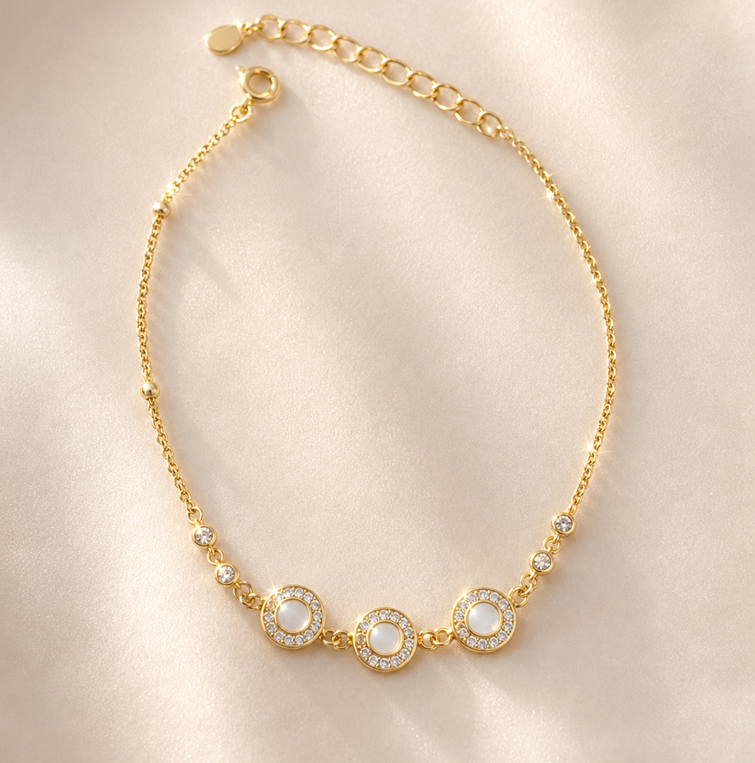 May Bracelet Mother of Pearl