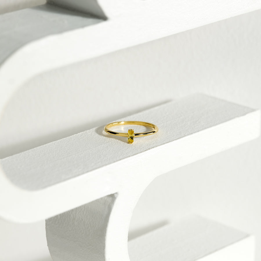 Art Deco Single Baguette Ring - Citrine