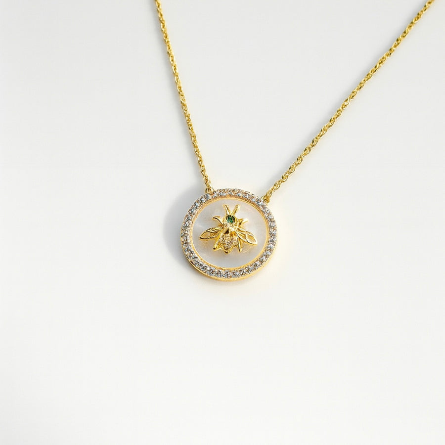 Luna Bee Necklace - Mother of Pearl | Gold Vermeil